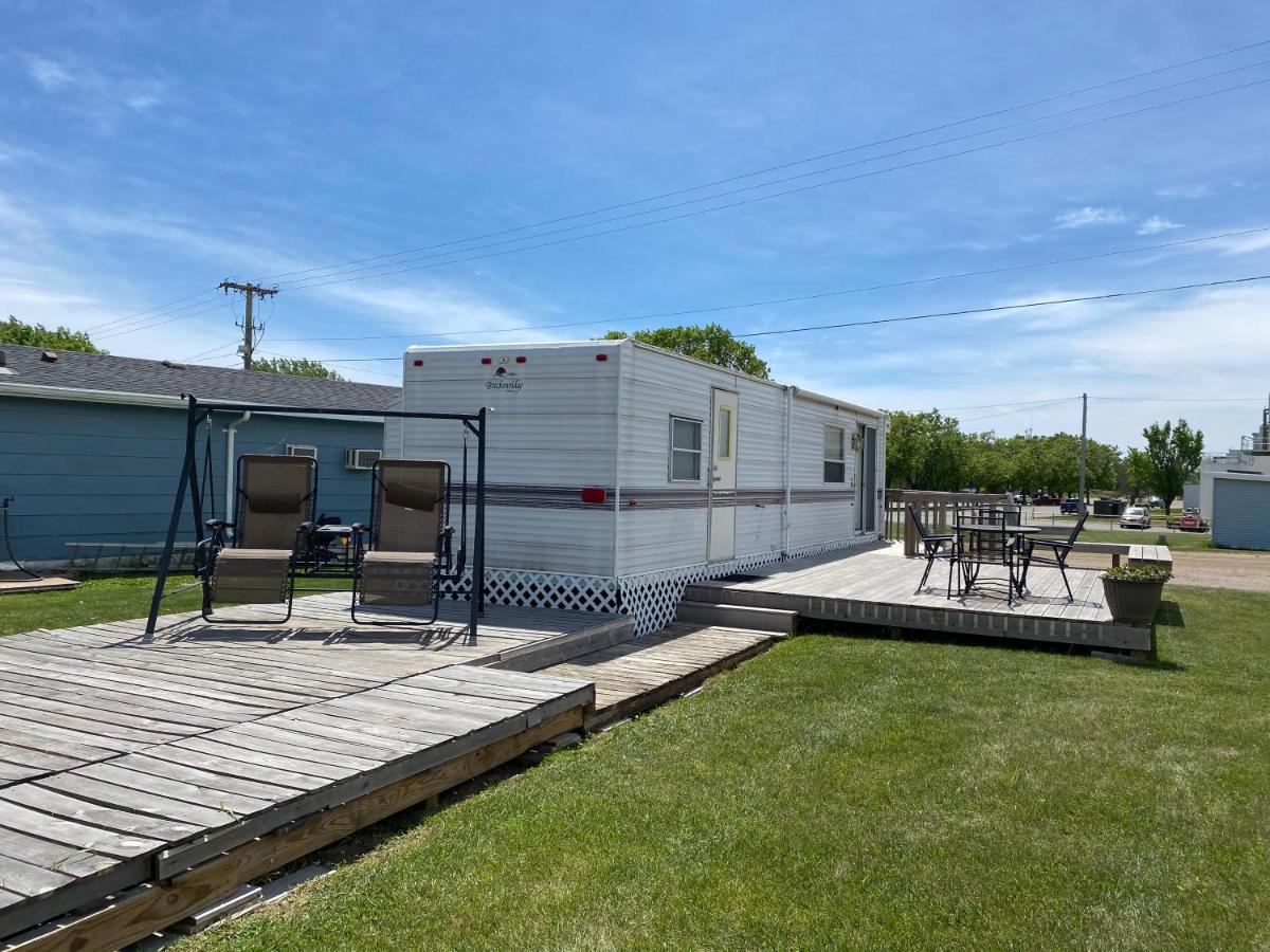 Pelican Motel Pelican Rapids Extérieur photo